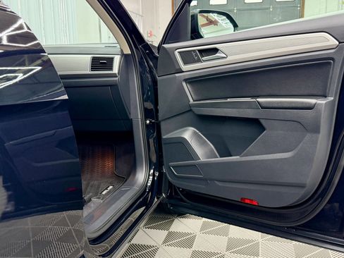 Used 2018 Volkswagen Atlas SE image 8