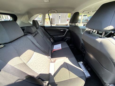 Certified 2024 Toyota RAV4 XLE image 18