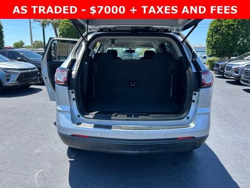Used 2015 Chevrolet Traverse LT FWD image 17
