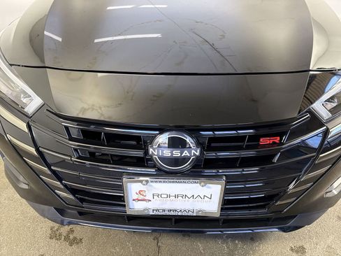 Certified 2025 Nissan Versa SR w/ Trunk Package image 24