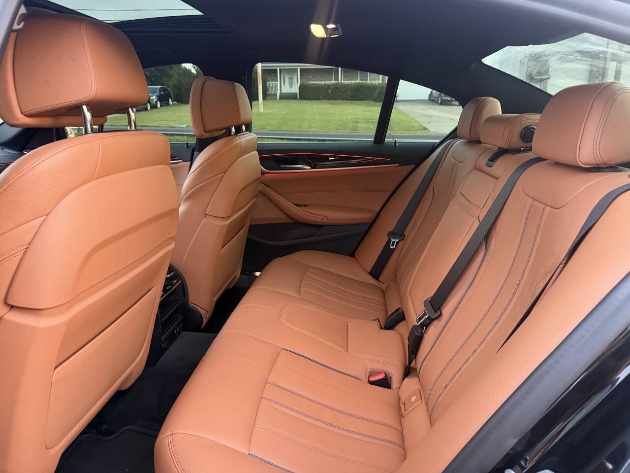 Used 2020 BMW 530i w/ Convenience Package RWD image 20