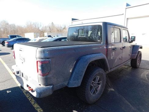 Used 2024 Jeep Gladiator Mojave w/ Technology Group image 11