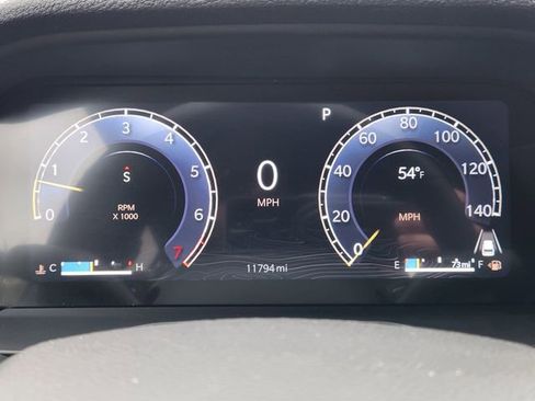 Certified 2024 Jeep Grand Cherokee Altitude image 17