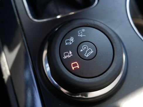 Used 2018 Ford Explorer Limited w/ Equipment Group 301A image 23