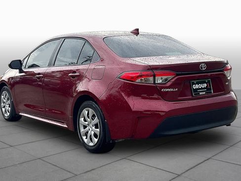 Used 2026 Toyota Corolla LE image 12