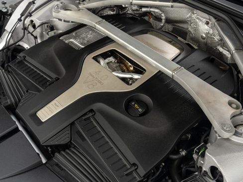Used 2021 Aston Martin DBX AWD/4WD image 44