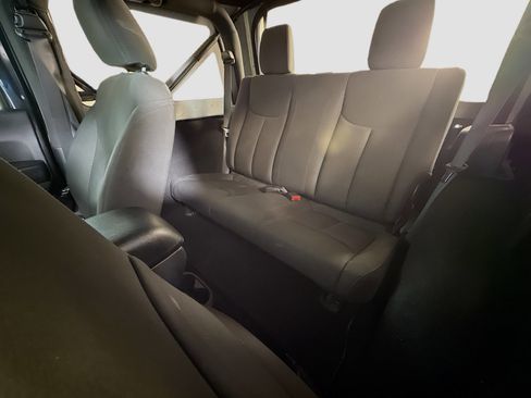 Used 2017 Jeep Wrangler Sport w/ Quick Order Package 24S image 22