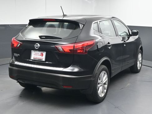 Used 2019 Nissan Rogue Sport S w/ Appearance Package image 8