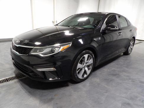 Used 2020 Kia Optima S FWD image 3