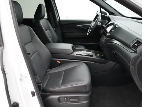 Used 2025 Honda Passport EX-L image 58