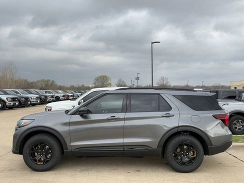 New 2026 Ford Explorer Tremor image 31
