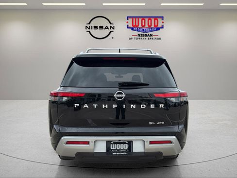 Certified 2023 Nissan Pathfinder SL AWD/4WD image 3