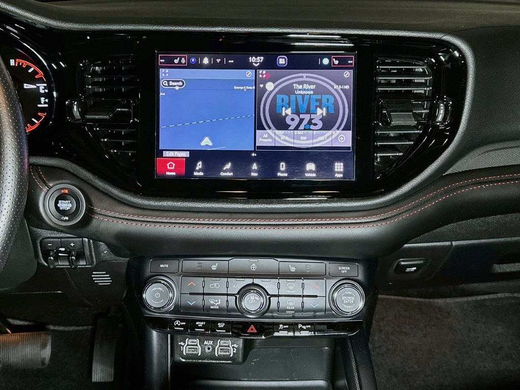 Certified 2025 Dodge Durango GT w/ Trailer Tow Group IV AWD/4WD image 11
