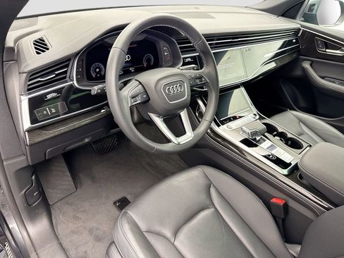 Certified 2025 Audi Q8 Premium Plus w/ Premium Plus Package image 9