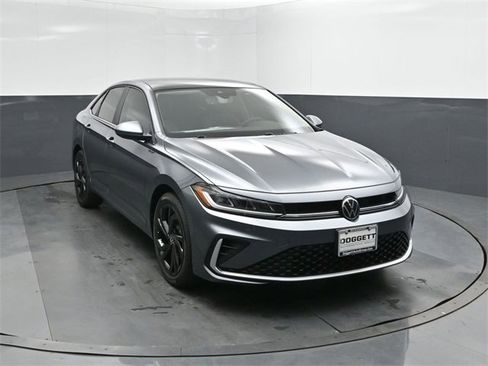 New 2026 Volkswagen Jetta SE image 22