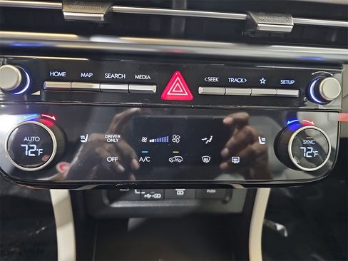 New 2026 Hyundai Tucson SEL image 21