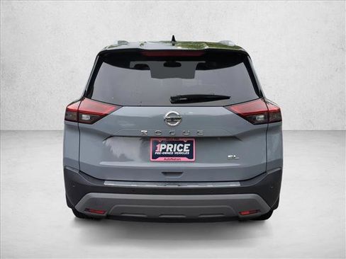 Used 2021 Nissan Rogue SL FWD image 6