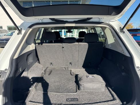Certified 2022 Volkswagen Tiguan S w/ Driver Assistance Package image 8