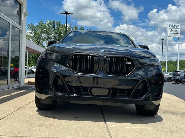 Used 2026 BMW X6 M60i AWD/4WD image 2