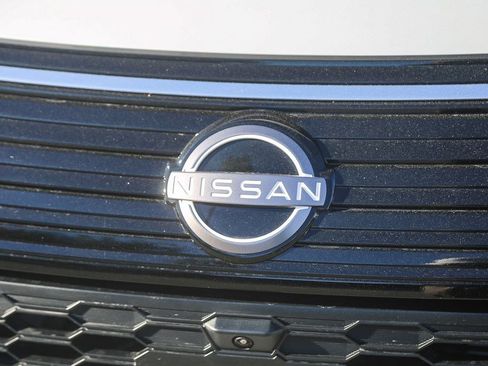 New 2026 Nissan Rogue SL AWD/4WD image 5