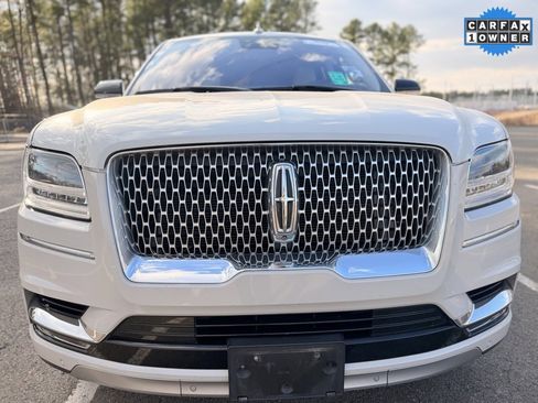 Used 2020 Lincoln Navigator L Reserve w/ Luxury Package image 7