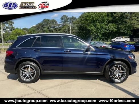 Used 2017 Mercedes-Benz GLC 300 w/ Sport Package image 8