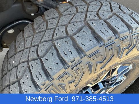 Used 2024 GMC Sierra 2500 AT4X AWD/4WD image 18
