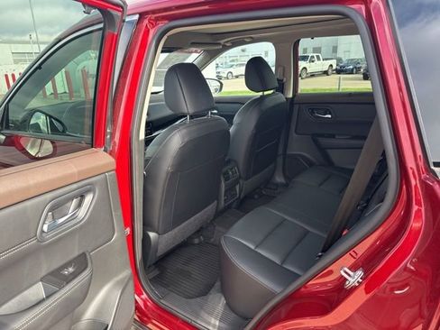 Used 2023 Nissan Rogue SL w/ SL Premium Package FWD image 23