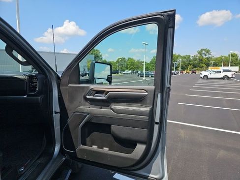 Used 2024 Chevrolet Silverado 3500 LT w/ All Star Edition image 27