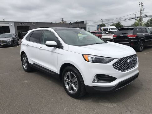 Used 2023 Ford Edge SEL w/ Convenience Package AWD/4WD image 6