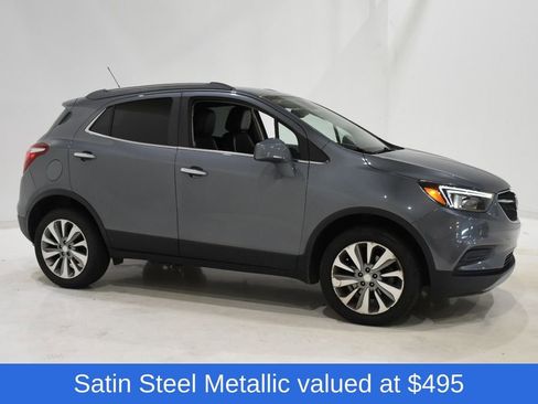 Used 2020 Buick Encore Preferred w/ Safety Package AWD/4WD image 3