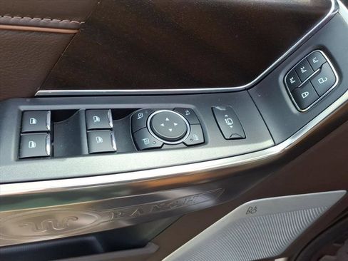 Used 2021 Ford F150 King Ranch w/ Equipment Group 601A High AWD/4WD image 24