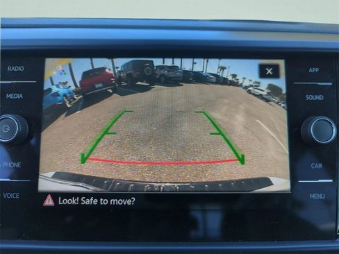 Certified 2023 Volkswagen Taos SE w/ Panoramic Sunroof Package image 29