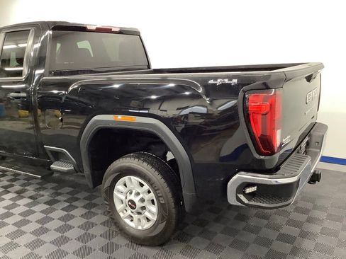 Used 2022 GMC Sierra 2500 Pro AWD/4WD image 3