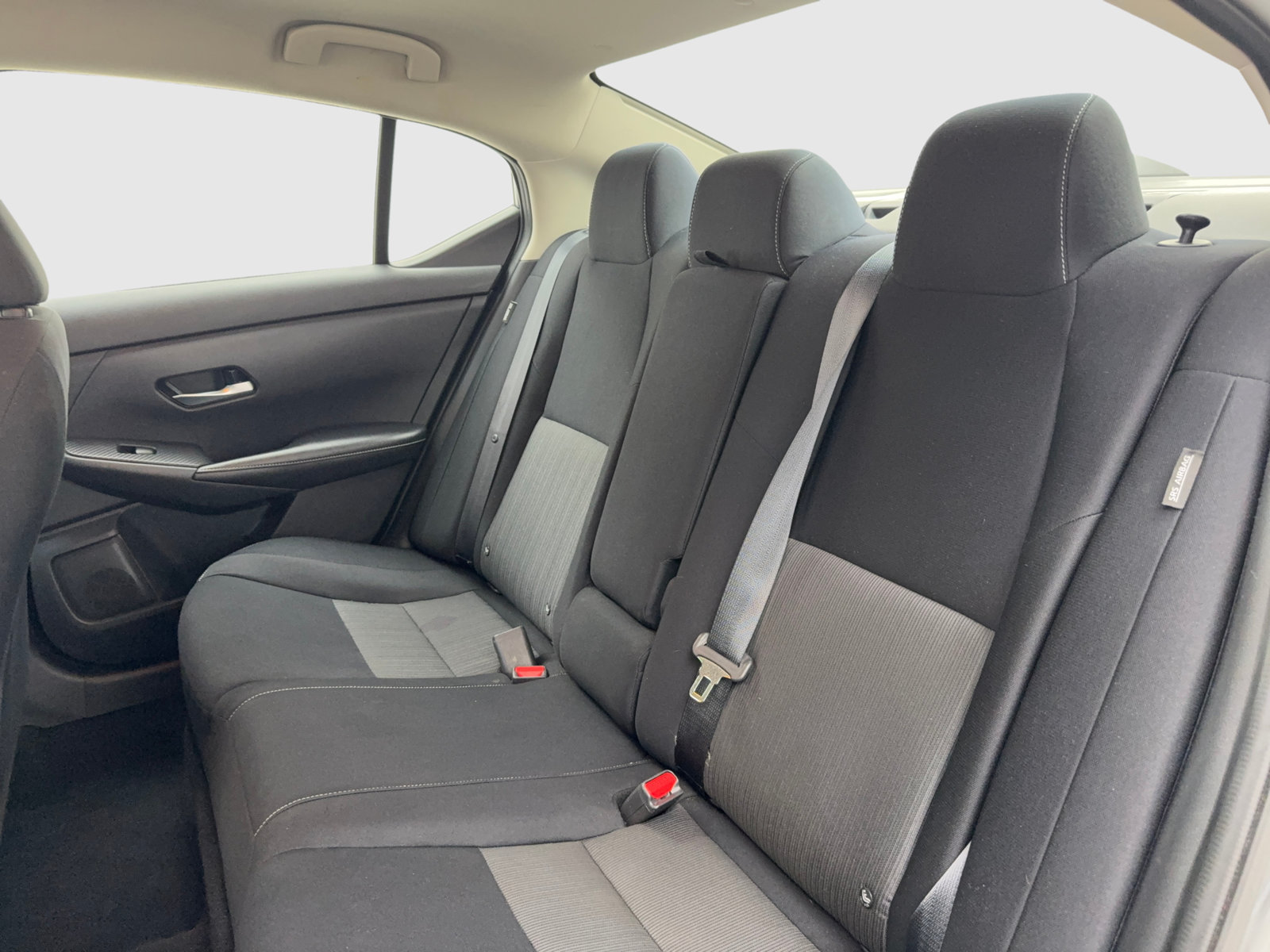 Used 2021 Nissan Sentra SV FWD image 35