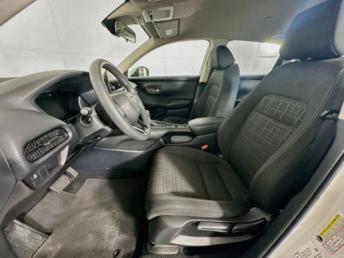 Used 2024 Honda HR-V LX image 13