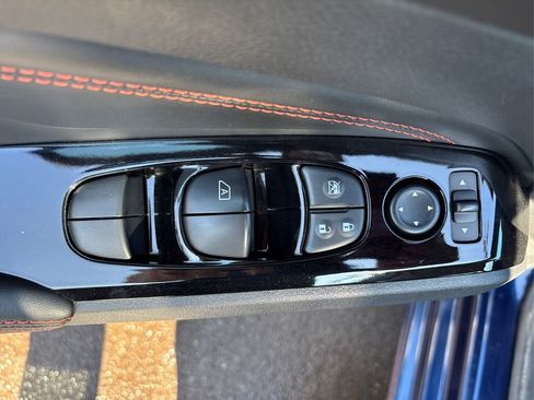 Used 2023 Nissan Altima 2.5 SR image 32