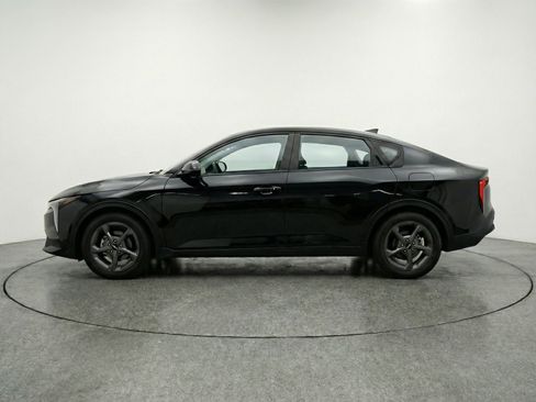Used 2025 Kia K4 FWD image 5