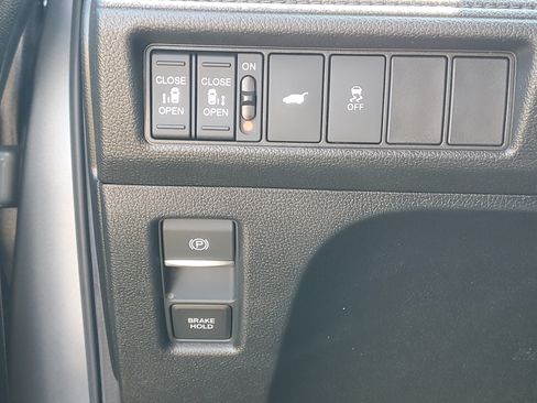 Certified 2025 Honda Odyssey EX-L image 21