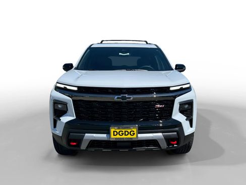 New 2026 Chevrolet Traverse Z71 w/ Enhanced Driving Package AWD/4WD image 8