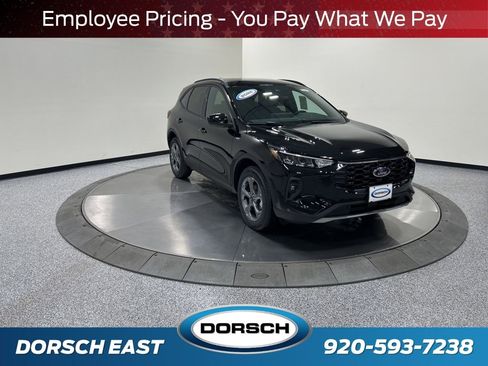 New 2026 Ford Escape ST-Line Select w/ Tech Pack #2 AWD/4WD image 3
