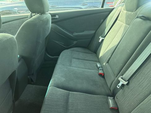 Used 2012 Nissan Altima 2.5 S w/ Special Edition Pkg FWD image 10