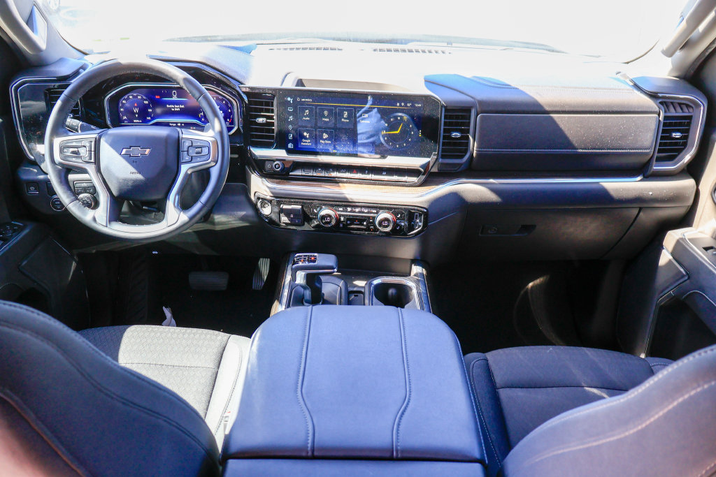 Used 2023 Chevrolet Silverado 1500 RST w/ LPO, Dark Essentials Package RWD image 6