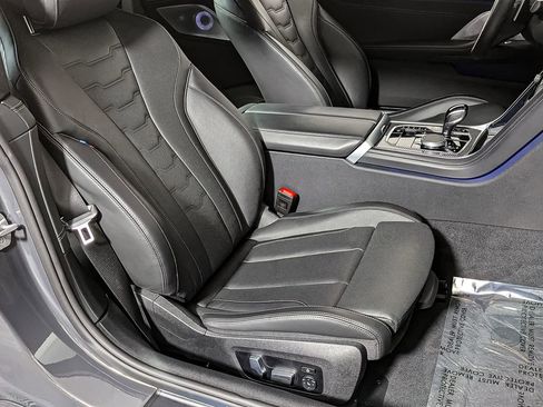 Used 2025 BMW M850i xDrive Coupe image 27