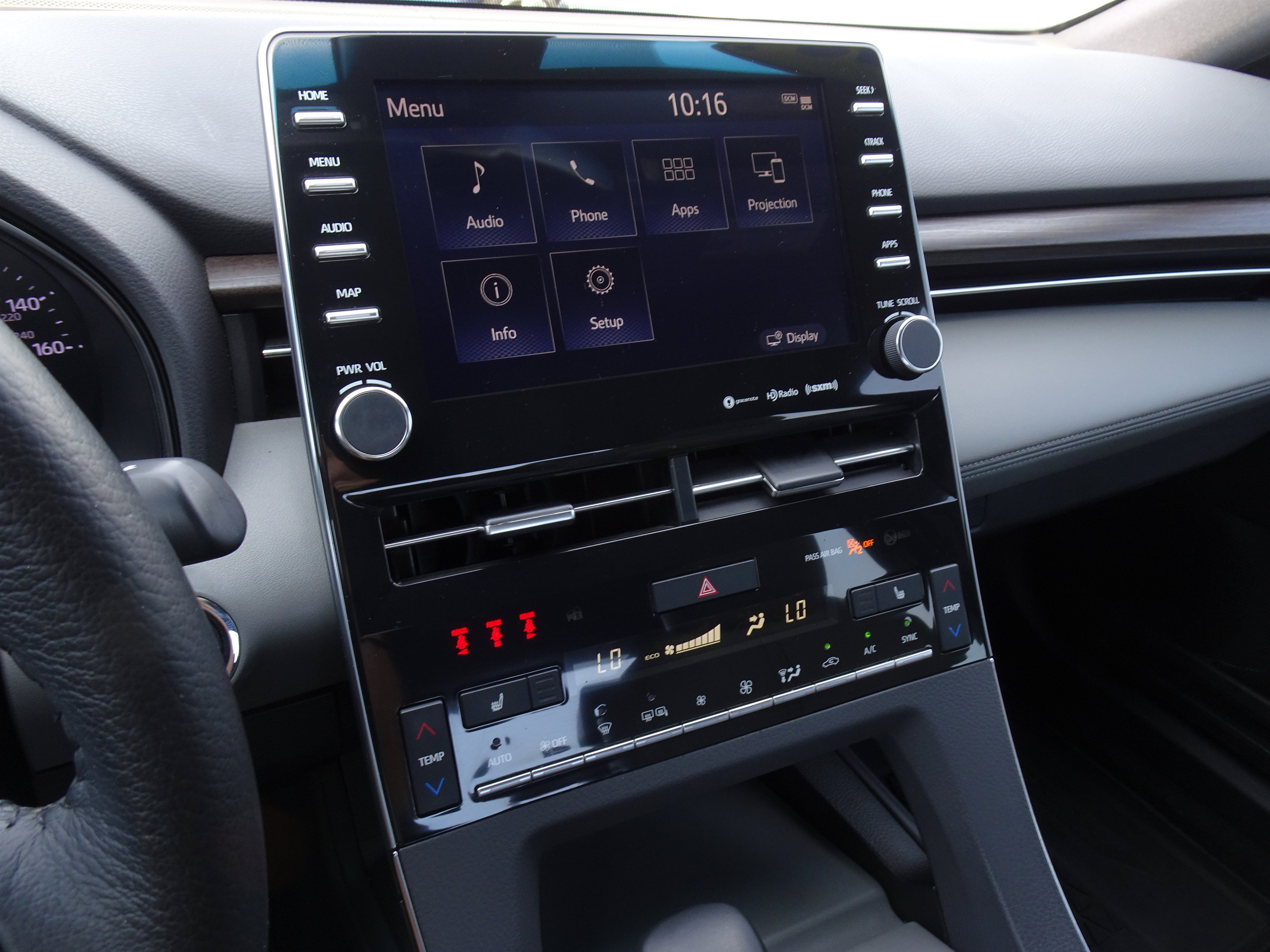 Used 2021 Toyota Avalon XLE w/ Moonroof Package FWD image 13