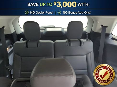 Used 2026 Ford Explorer Active w/ Active Comfort Package RWD image 21