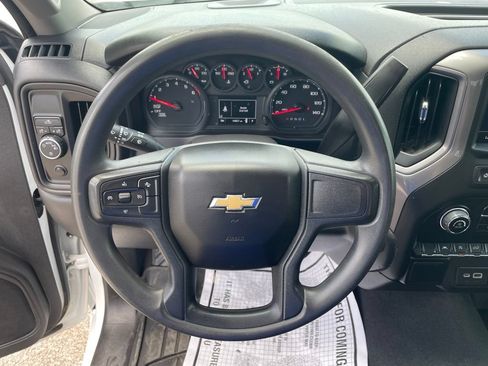 Used 2022 Chevrolet Silverado 1500 Custom RWD image 22