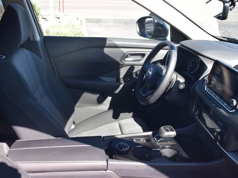 New 2026 Nissan Rogue SV AWD/4WD image 18