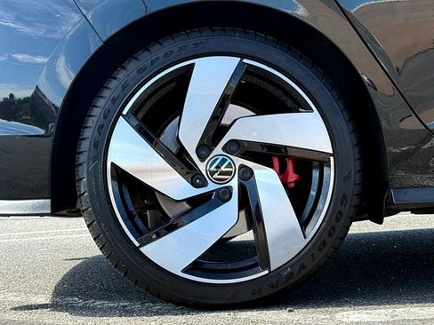 Used 2024 Volkswagen GTI S image 27