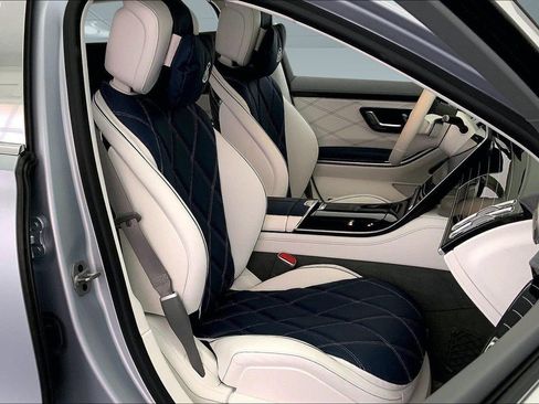 Used 2024 Mercedes-Benz Maybach S 680 4MATIC image 14